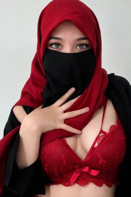 Üsküdar Escort Burcu Fotoğrafı (3)